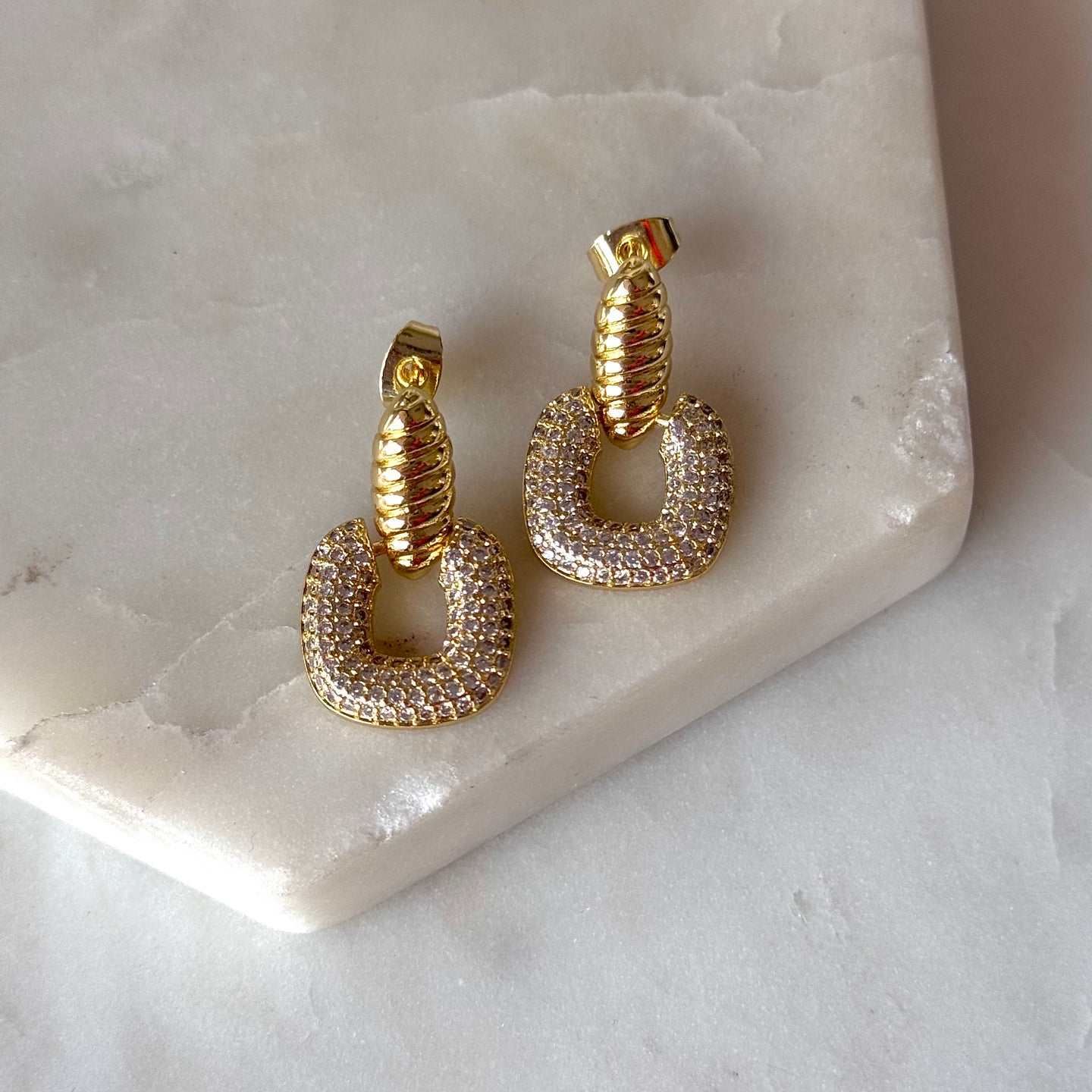 ARETES FAY